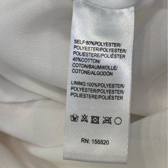 ALLISON New York Cotton blend ruffle short sleeve striped romper, small✨ - Picture 9 of 10